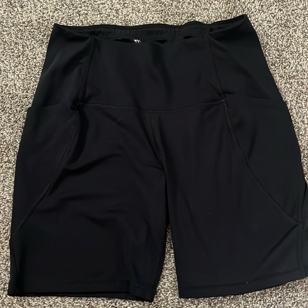 Black biker shorts good condition never been worn